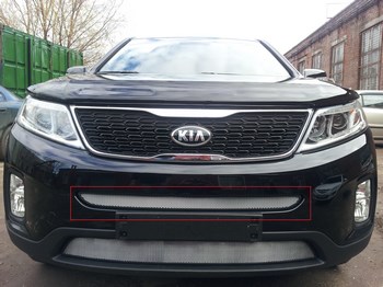 Защитная сетка радиатора ProtectGrille средняя для KIA Sorento (2013-2015 Хром) - ОбвесКарРу VIN: KS13.mid.chrome. 