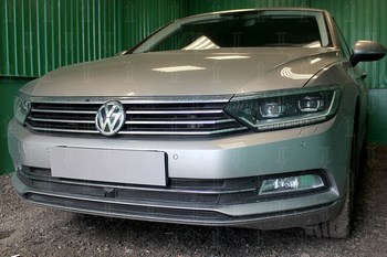 Защитная сетка радиатора ProtectGrille Standart с камерой для Volkswagen Passat B8 (2015-н.в. Черная) - ОбвесКарРу VIN: WVB8.1.cam.black. 