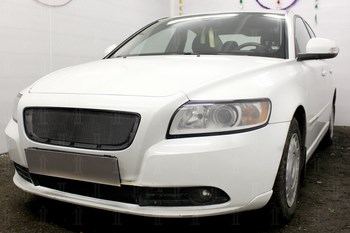 Защитная сетка радиатора ProtectGrille Standart 3D верхняя для Vovlo S40 (2007-2012 Черная) - ОбвесКарРу VIN: VS40.07.top.black. 