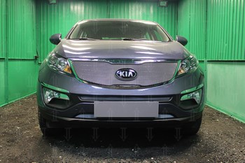 Защитная сетка радиатора ProtectGrille верхняя для KIA Sportage (2014-2015 Хром) - ОбвесКарРу VIN: KSPO14.top2.chrome. 