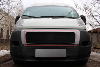 Защитная сетка радиатора ProtectGrille верхняя для Fiat Ducato III (2010-2014 Черная) - ОбвесКарРу VIN: FDUCIII.top.black. 