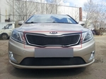 Защитная сетка радиатора ProtectGrille верхняя для KIA RIO (2011-2015 Черная)