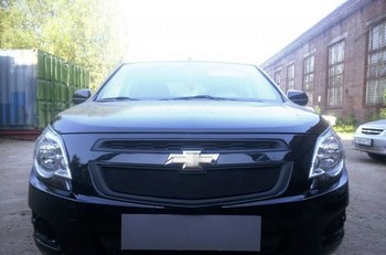Защитная сетка радиатора ProtectGrille верхняя для Chevrolet Cobalt (2013-2015 Черная) - ОбвесКарРу VIN: CHCOB.top.black. 